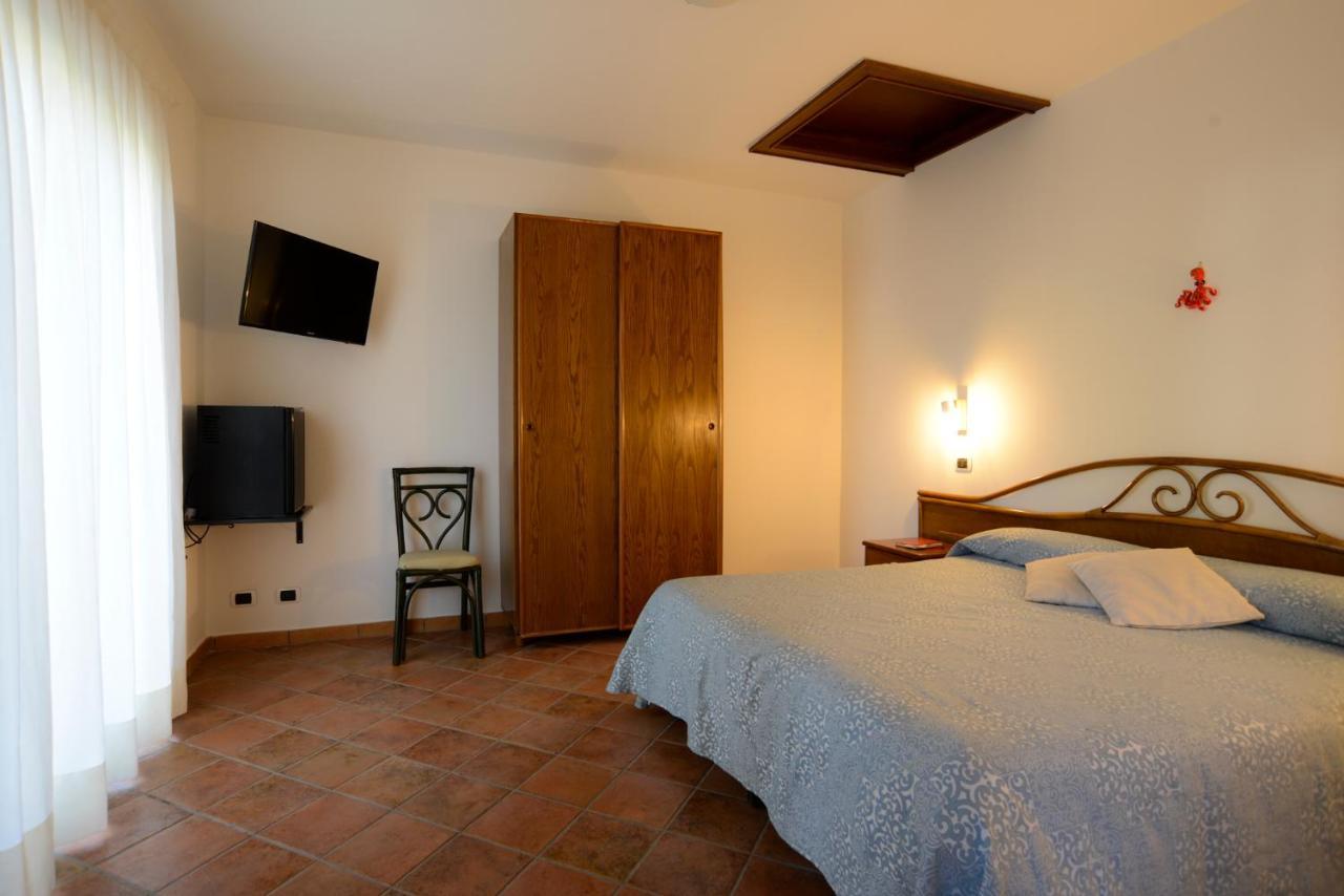 Agriturismo Piccolo Canyon Apartment Piano di Sorrento Exterior foto